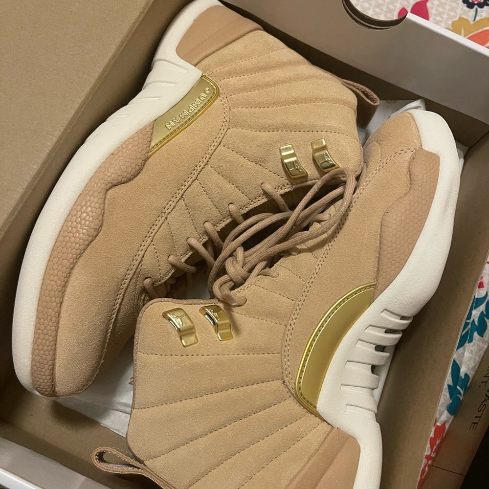 Jordan 12